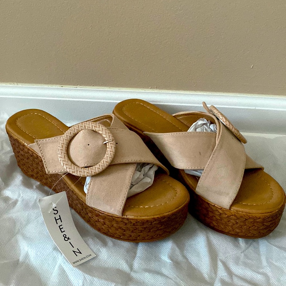 Cross Buckle Strap Wedge Mules. Color beige
